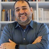 Dr. Billy Santiago Bermúdez
